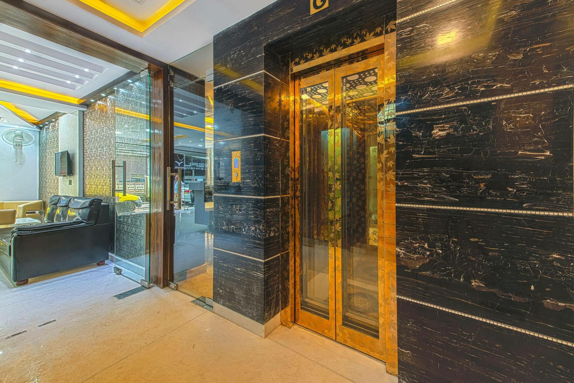 Hotel Treebo Orion Sapphire, Beck Bagan Calcuta Exterior foto