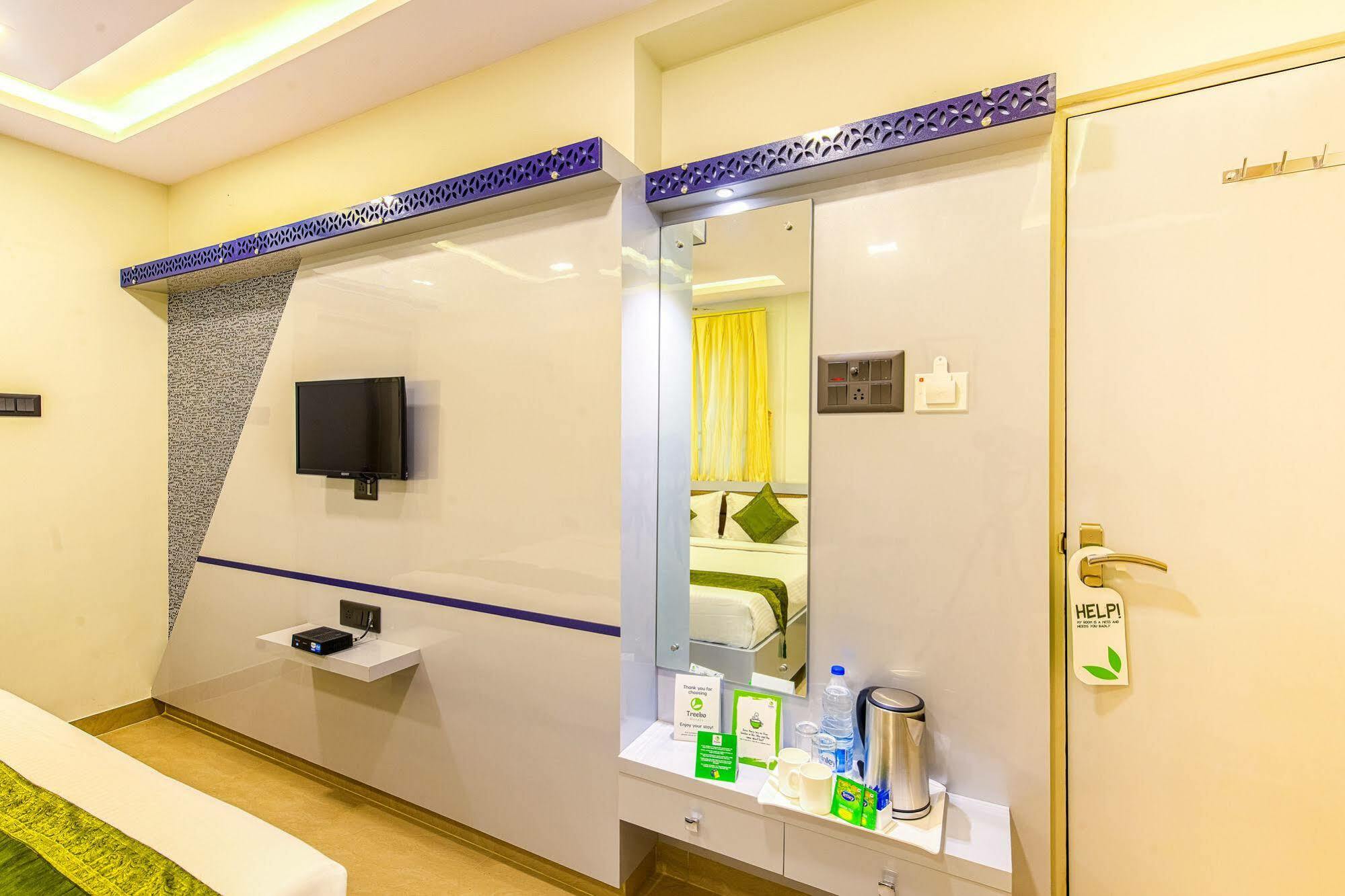 Hotel Treebo Orion Sapphire, Beck Bagan Calcuta Exterior foto